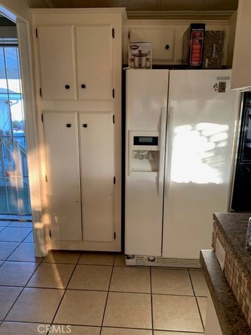 1536 S State Street 197, Hemet, CA 92543