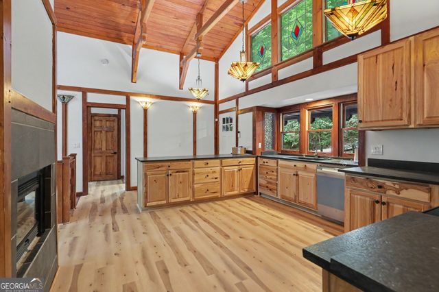 996 Crestview Drive, Otto, NC 28763