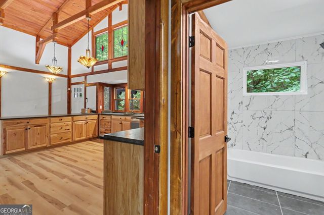 996 Crestview Drive, Otto, NC 28763