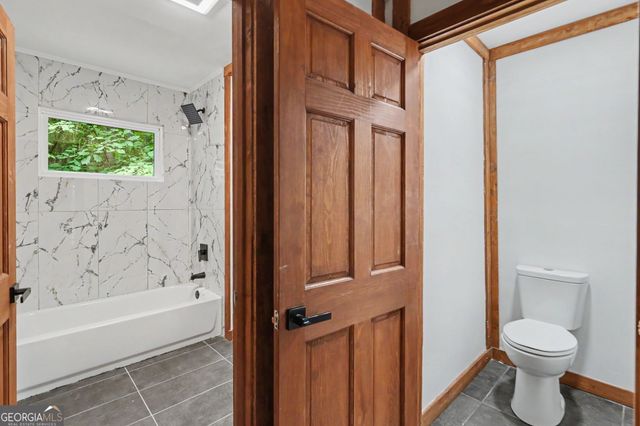 996 Crestview Drive, Otto, NC 28763