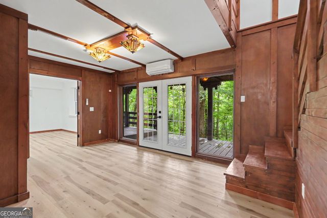 996 Crestview Drive, Otto, NC 28763