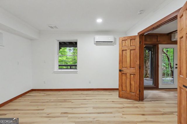 996 Crestview Drive, Otto, NC 28763