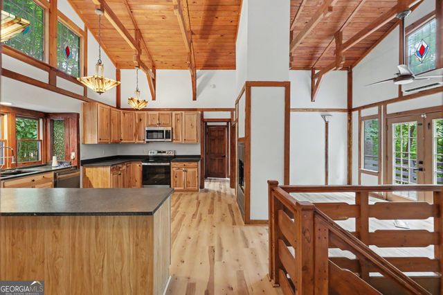 996 Crestview Drive, Otto, NC 28763