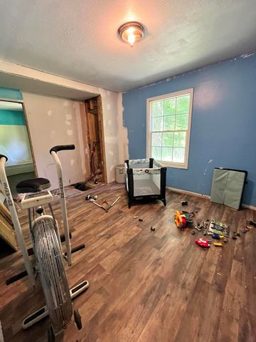 631 Mt Vernon Road, Berea, KY 40403