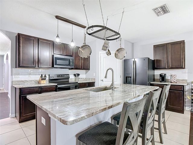 1730 VAN GOGH DRIVE, Auburndale, FL 33823