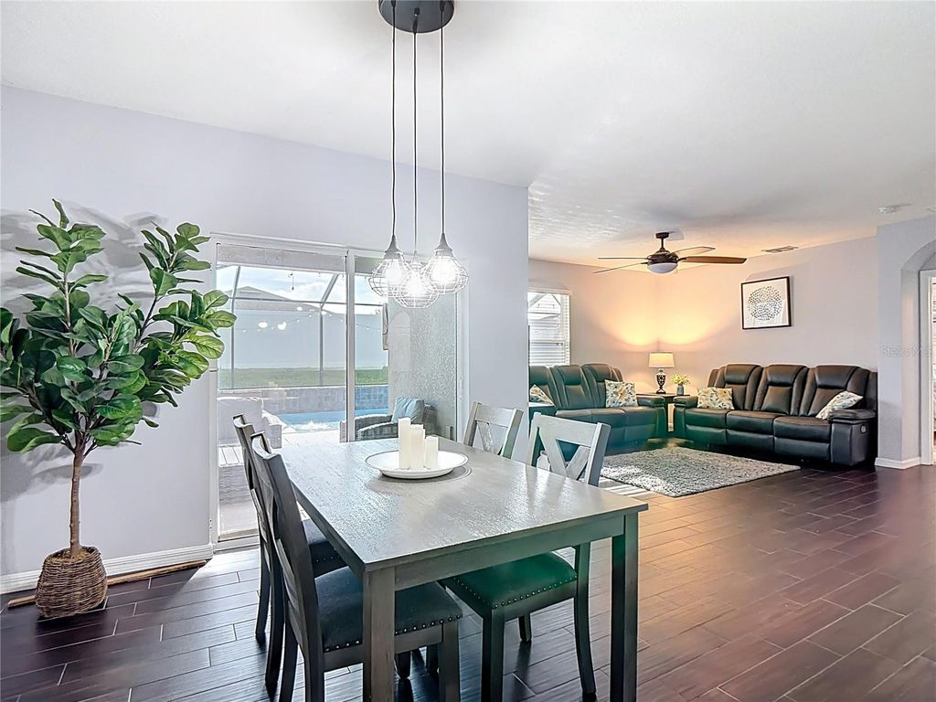 Image 14 of property listing at 1730 VAN GOGH DRIVE, Auburndale, FL 33823