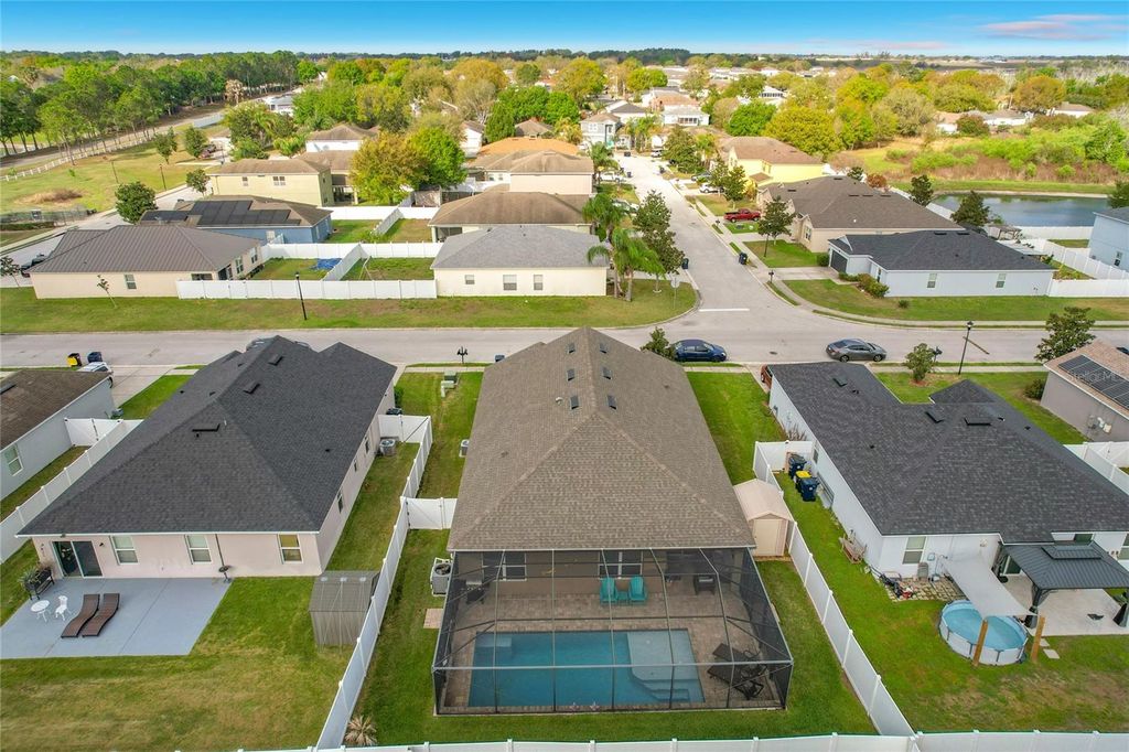 Image 46 of property listing at 1730 VAN GOGH DRIVE, Auburndale, FL 33823