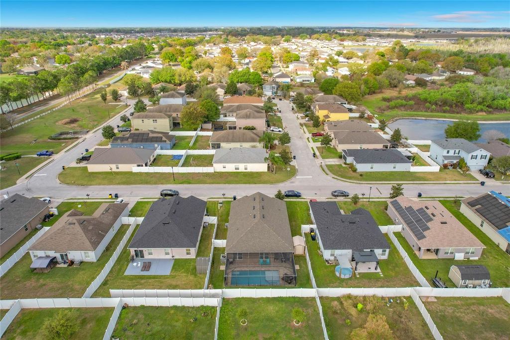 Image 47 of property listing at 1730 VAN GOGH DRIVE, Auburndale, FL 33823