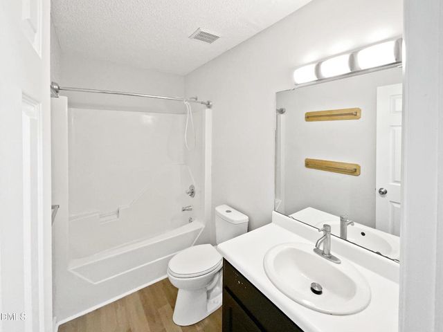 165 Sommerset Drive, Clayton, NC 27520