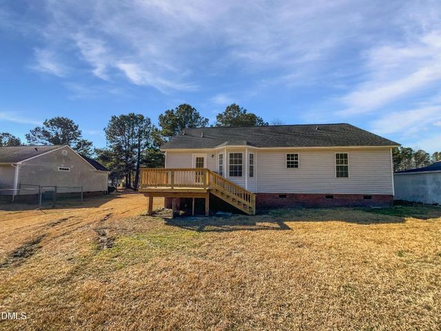 165 Sommerset Drive, Clayton, NC 27520