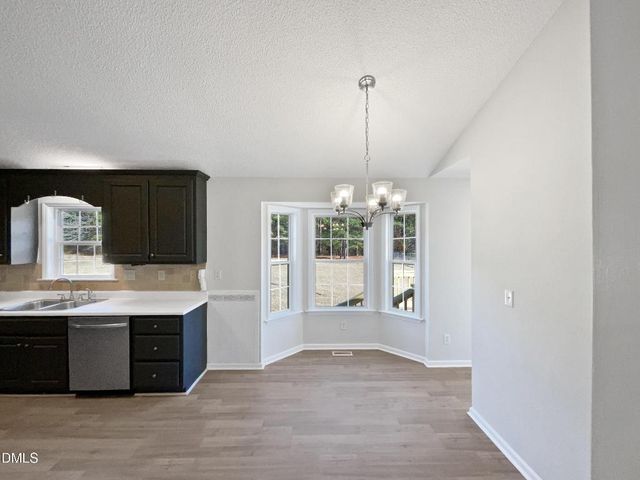 165 Sommerset Drive, Clayton, NC 27520