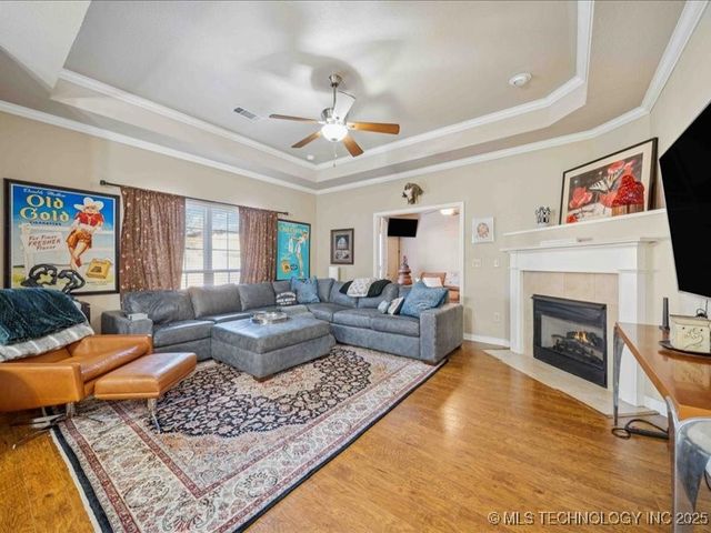 5010 W Birmingham Place, Broken Arrow, OK 74011