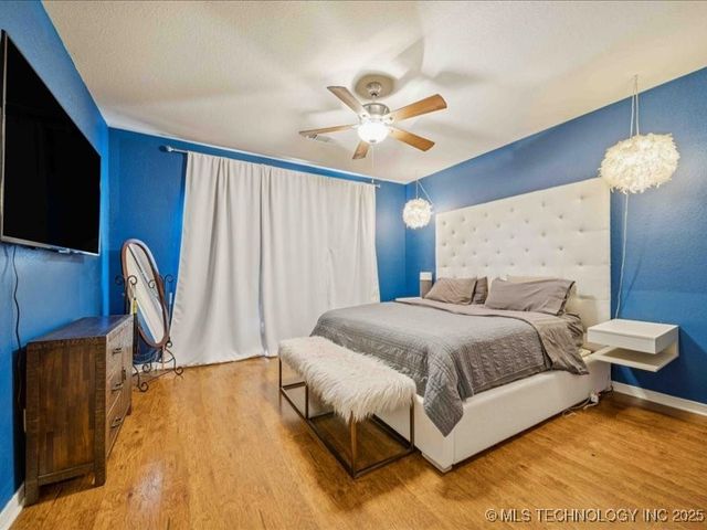 5010 W Birmingham Place, Broken Arrow, OK 74011