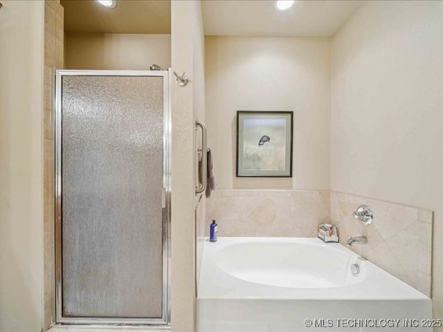 5010 W Birmingham Place, Broken Arrow, OK 74011