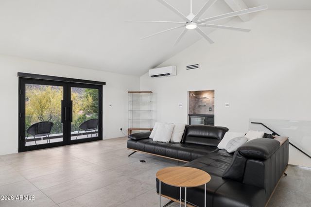 5801 E SURREY Drive, Cave Creek, AZ 85331