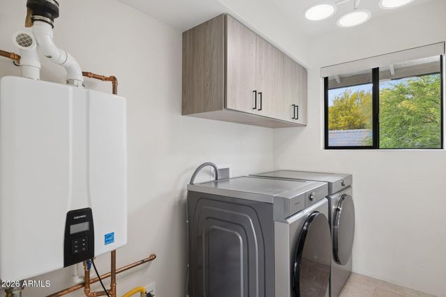 5801 E SURREY Drive, Cave Creek, AZ 85331