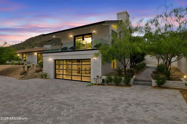 5801 E SURREY Drive, Cave Creek, AZ 85331