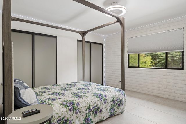 5801 E SURREY Drive, Cave Creek, AZ 85331