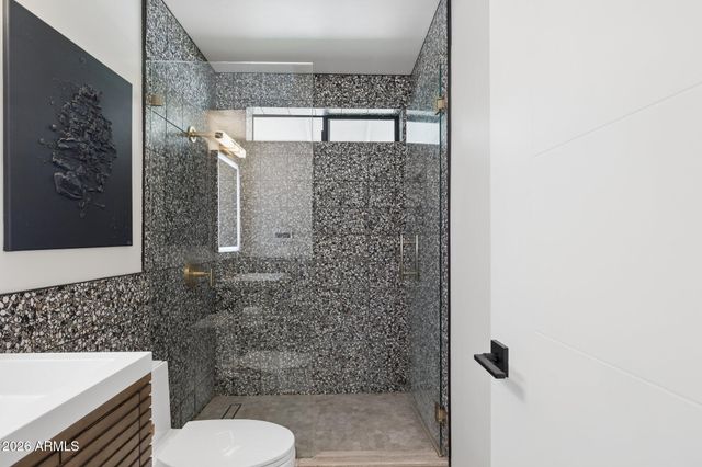 5801 E SURREY Drive, Cave Creek, AZ 85331