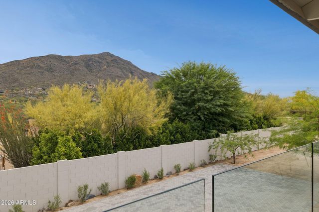 5801 E SURREY Drive, Cave Creek, AZ 85331