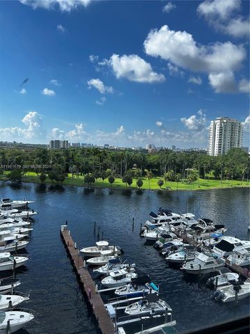 1700 NW N River Dr 909, Miami, FL 33125