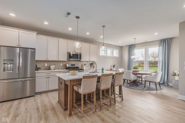 2225 Aviary Lane, Danville, IN 46122