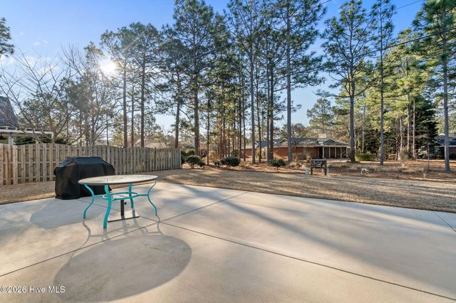 121 Sakonnet Trail, Pinehurst, NC 28374