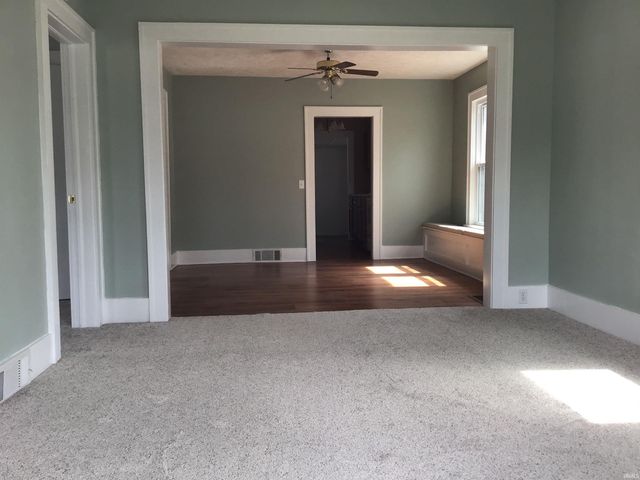 606 N Market Street, Winamac, IN 46996