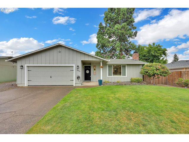 2278 ROSE BLOSSOM Dr, Springfield, OR 97477