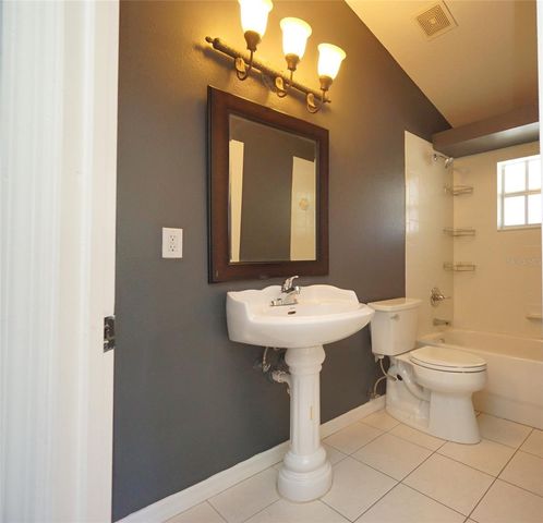 2416 E IDA STREET, Tampa, FL 33610