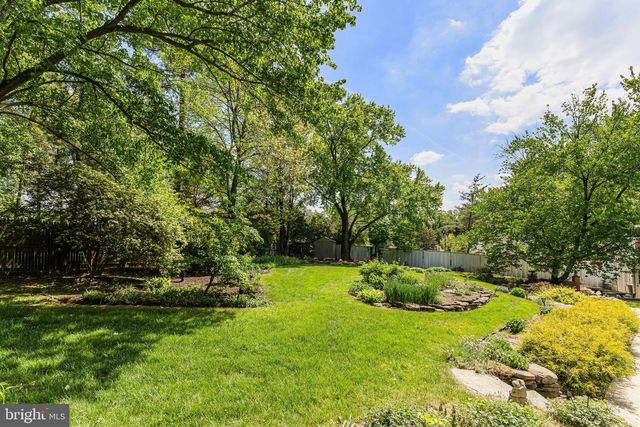 4007 WHISPERING LN, Annandale, VA 22003