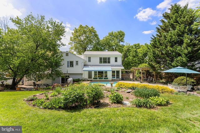 4007 WHISPERING LN, Annandale, VA 22003