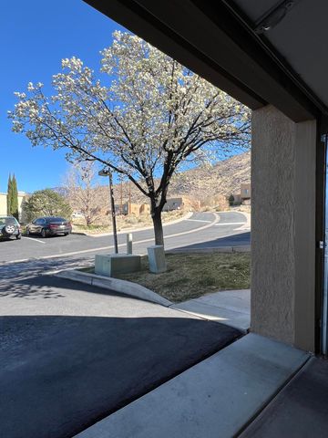 2900 Vista Del Rey NE UNIT 31A, Albuquerque, NM 87112