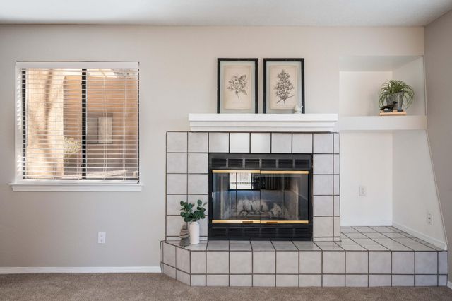 2900 Vista Del Rey NE UNIT 31A, Albuquerque, NM 87112
