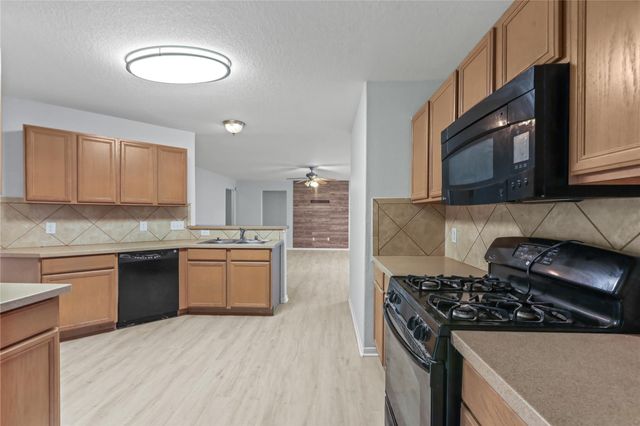 3523 Apple Dale Drive, Houston, TX 77084