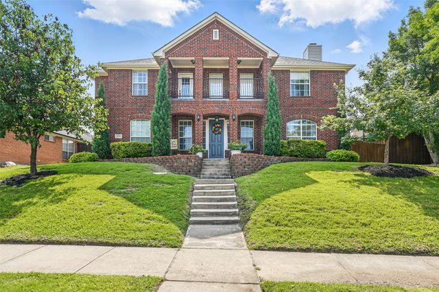 3752 Menard Drive, Carrollton, TX 75010