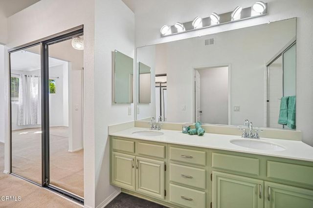 6056 Paseo Encantada, Camarillo, CA 93012