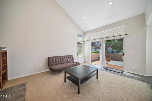 6056 Paseo Encantada, Camarillo, CA 93012