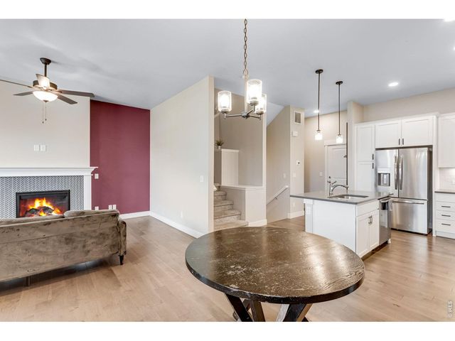 4148 Greenhorn Dr, Loveland, CO 80538