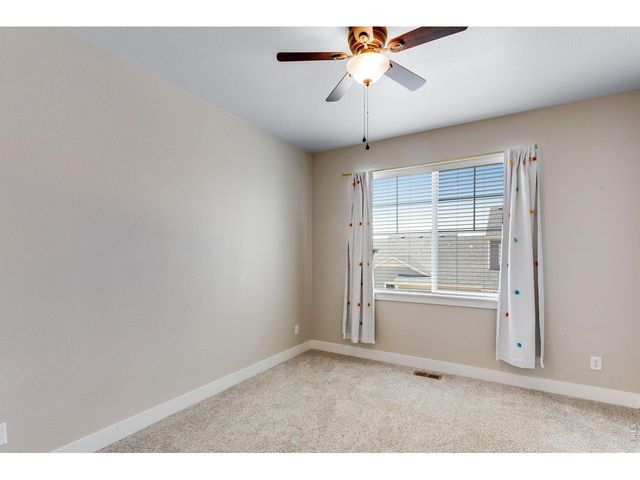 4148 Greenhorn Dr, Loveland, CO 80538