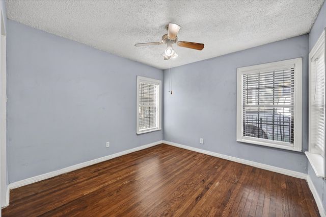 2045 Shea Road, Dallas, TX 75235