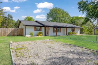 1930 W Mockingbird Lane, Durant, OK 74701