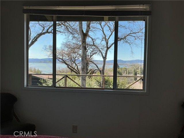 4160 Lakeview Drive, Nice, CA 95464