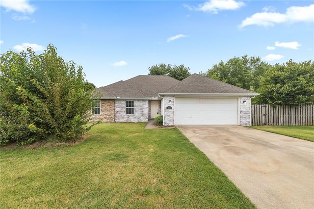 1320 Pinot, Centerton, AR 72719