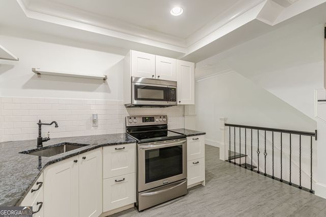 320 Alberta Terrace NE APT 3, Atlanta, GA 30305