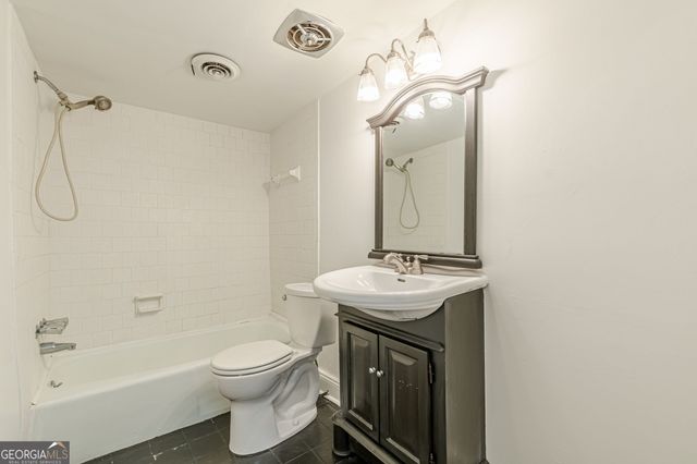 320 Alberta Terrace NE APT 3, Atlanta, GA 30305