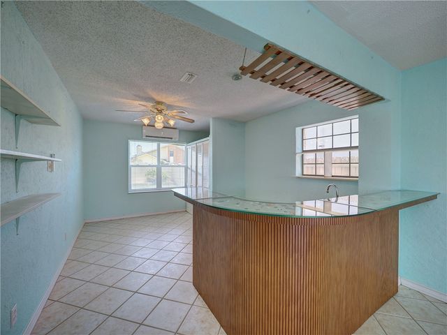 15317 Caravel Dr, Corpus Christi, TX 78418