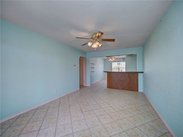 15317 Caravel Dr, Corpus Christi, TX 78418