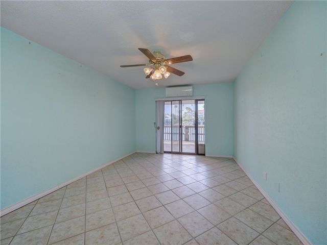 15317 Caravel Dr, Corpus Christi, TX 78418