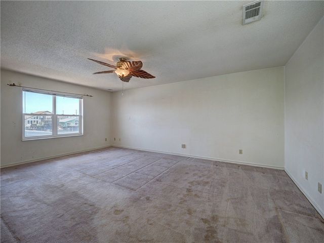 15317 Caravel Dr, Corpus Christi, TX 78418